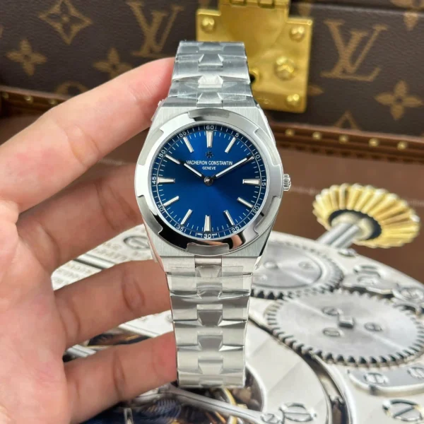 Vacheron Constantin Overseas Ultra-Thin 2000V Blue